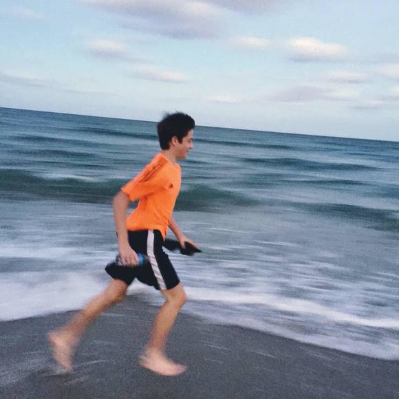 Meet your Posher, Victoria - Picture 1 of 1